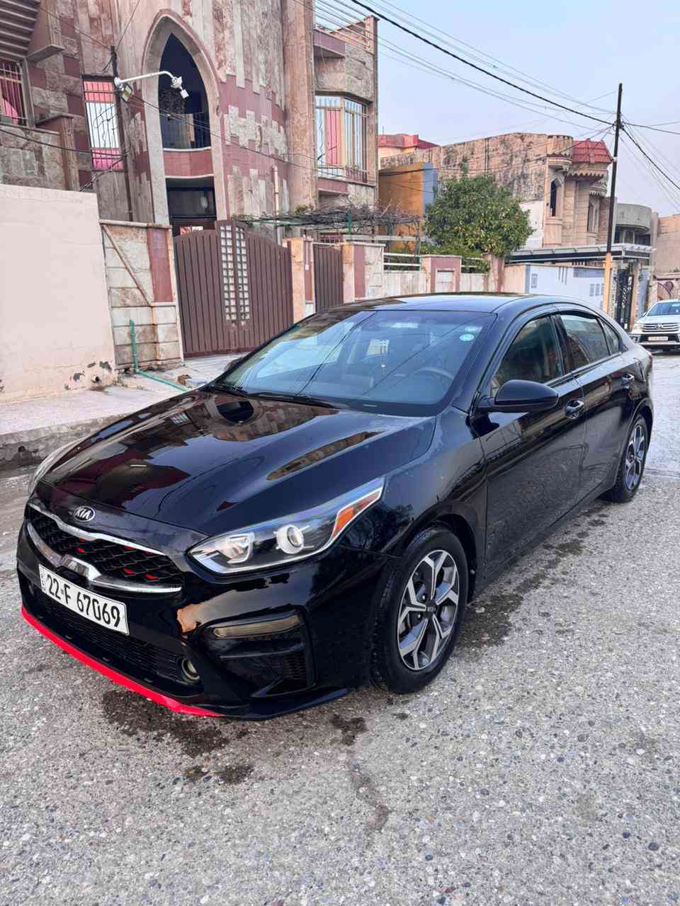 KiA فورتي
موديل2019
رقم اربيل 
مكينه شرط 20 دوش
كير سي في تي شرط
كوبون بانزين
سنوية الى 2031
ضرر باب جاملغ شرط بدون دواخل وربع قبغ الصندوق 
السياره وضعها بلادي وحيل نضيفه
ماشيه 107 على وضع الشركه كلها شرط صبانه مامضروبه اني الشرعي 
السعر 122
***********
***********
