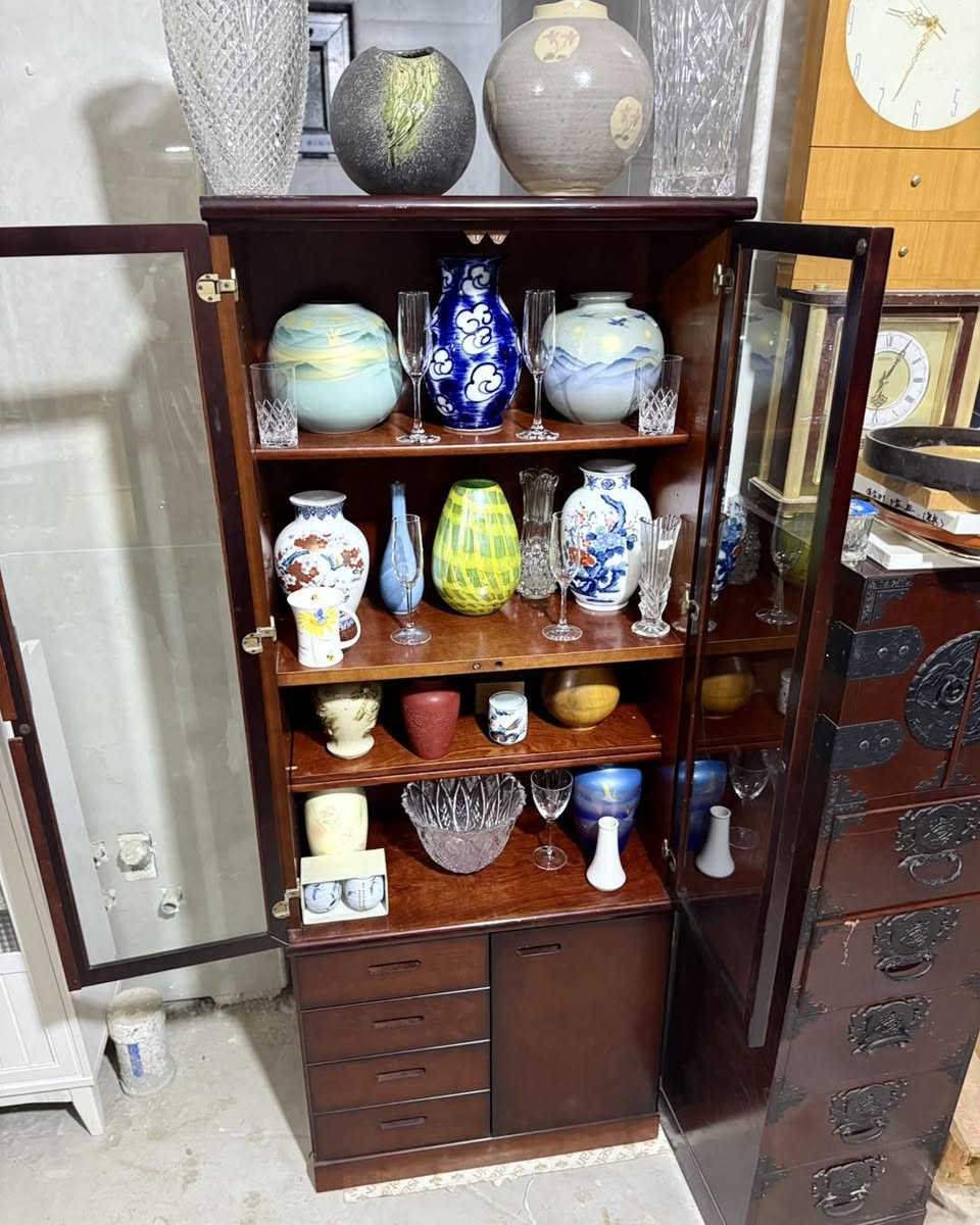 فاترينه
خشب بلوط
باله صناعه ياباني

توجد خدمه توصيل 
للحجز مراسله الصفحه او الاتصال
🌹مدينه ألعاب المدهش مجاور مطعم ابو صفاء تحت جسر العبور المعلق ***********🌺
