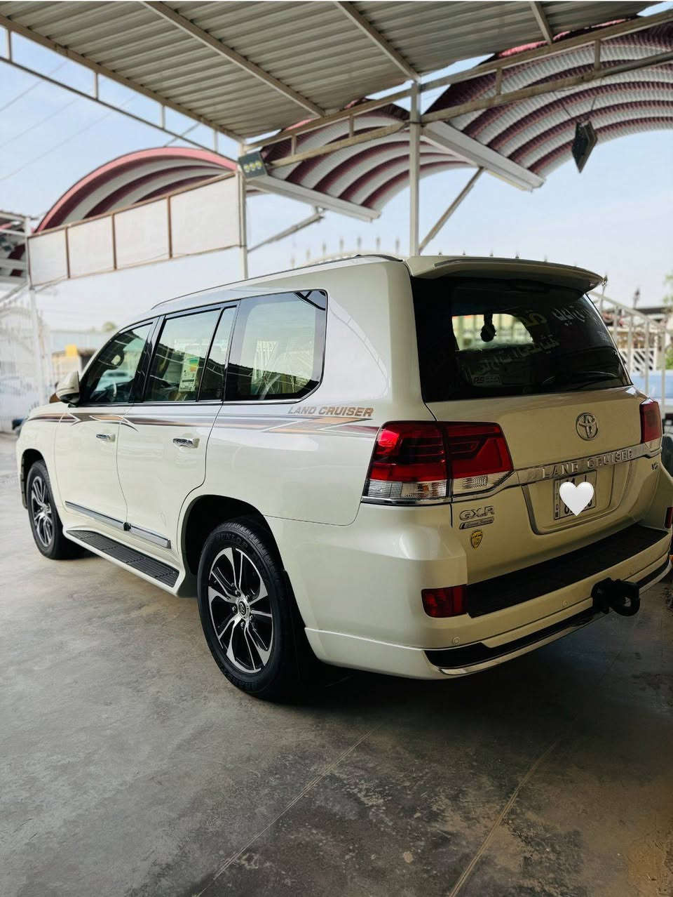 السلام عليكم متوفر لاندكروز ٢٠٢١ كفاله عامه ماشيه ٤٠ حقيقي بريم اصل السياره عنوان بابل للاتصال ***********
*********** وات ساب متوفر
