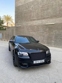 كرايسلر 2017 لون أسود C بلاتينيوم8سلندر حجم المحرك 5700 السيارة ماشية ...