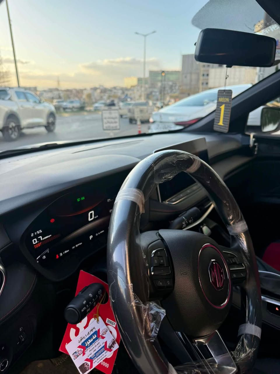 ئیمجی جیتی 
مۆدێل ٢٠٢٥
فول مواسەفات
بۆیاخ تەنک
٩ هەزار کم ڕۆشتووە
تەنها یەک پەڵە پی دی ئاڕی هەیە 
گاعی و کوشنی تێگیراوە ، کامل جوانکاری
سلێمانی
*********** السليمانية, العراق
