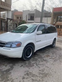 ترانس سبورت • اوتوماتيك • ٦ سلندر