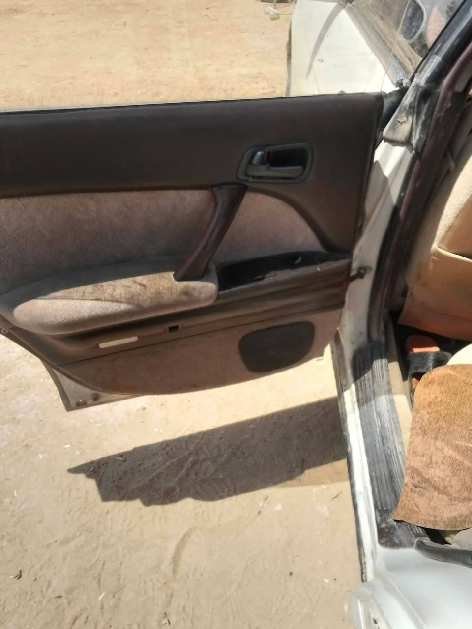 بطة للبيع صاحبها اجبلة مكانها نجف رقمها انبار
لاكص لانقل بيها تعمير جهة سايق واصل للتكمه سعرها مال شيلها ويروح شغالة مابيها شي مثل ماموظح للصور
سعرها قفل من الاخير 18 ورقه ***********
