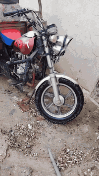 السلام عليكم ستوته للبيع موديل 21 ورقبه وشاسه بالشرط والسعر مليون و300 وبيها مكان ديالى جلولاء  ***********
