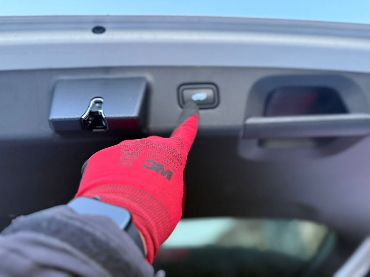 تدخل على كتاب ذوي الشهداء✅

 مدة الاستلام 5 ايام بعد الاتفاق ✅

🚙 هيونداي بليسايد 2024 🚙
 
✅ فئة limted _لمتد   بمواصفات عاليه وموضحه بالصور
    ✅عداد 16 كم
✅ وارد كوري 
✅ 7 راكب
✅ الوقود: بانزين
✅ محرك 6 سلندر – 3800 CC

للحجز مراجعة الشركه :

📍 العنوان : بابل – الشوملي 

📞 للاستفسار عن باقي التفاصيل 👇

*********** 

اوقات الاتصال من التاسعة صباحاً الى التاسعة مساءً لطفاً
