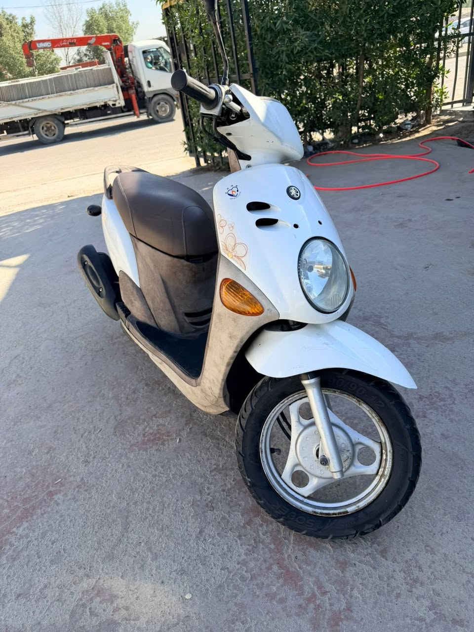 سلام عليكم دراجه فله للبيع رمبه نازله بشهر 12يوم 26 دراجه احلا من لصوار مكفوله من كلشي سعر مليون و 50 وبيهه مجال لطيبين لعنوان بغداد بلديات شارع مصرف لرقم ***********
