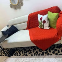 تخم تركي • ٧ مقاعد • يتحول لسرير