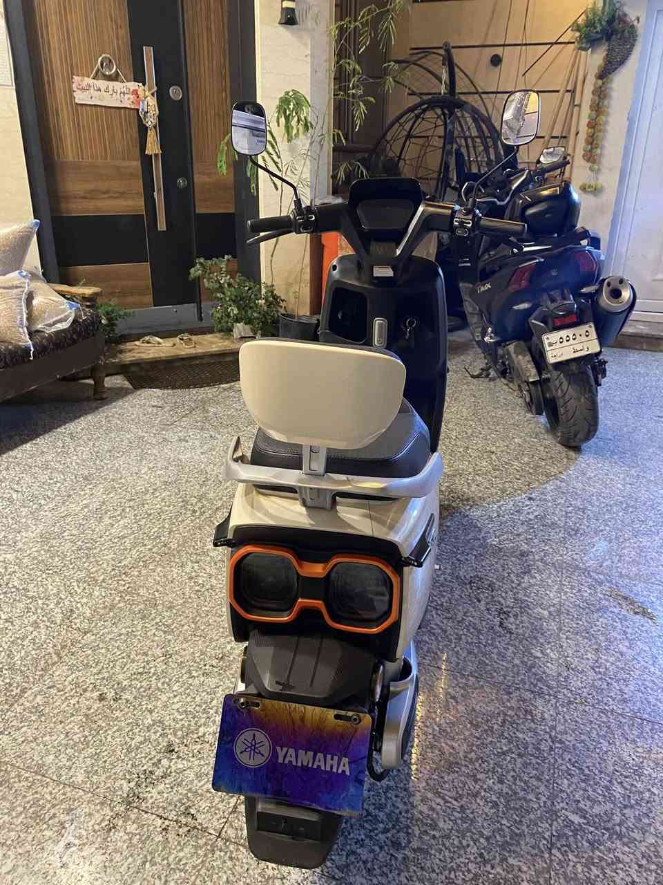 السلام عليكم ورحمة الله وبركاته درجة من شركة تالج الريان ام عيون الدراجة أخت الجديدة شاهد لله مستخدمة. شهرين فقط بصمتين سرعة ٥٦ نظام عدم سرقة دبلات و اشاير الدراجة متكاملة من كل شي السعر ٨٠٠ ألف العنوان بغداد شهداء البياع شارع المضخة الاستفسار *********** وشكرا
