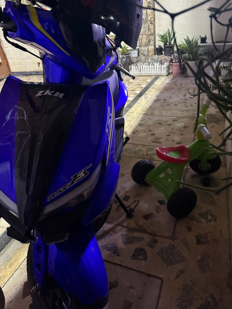 للبيع: دراجة ماتركس () 🏍️
الحالة: الدراجة أخت الجديدة، استعمال خفيف جداً ونظيف وبحالة ممتازة.
 الموقع: بغداد - حي الحسين (قرب حي الجهاد).
 السعر: (مليون ٢٠٠ بيه مجال).
📞 للإستفسار والتواصل مباشرة مع المالك: ***********
