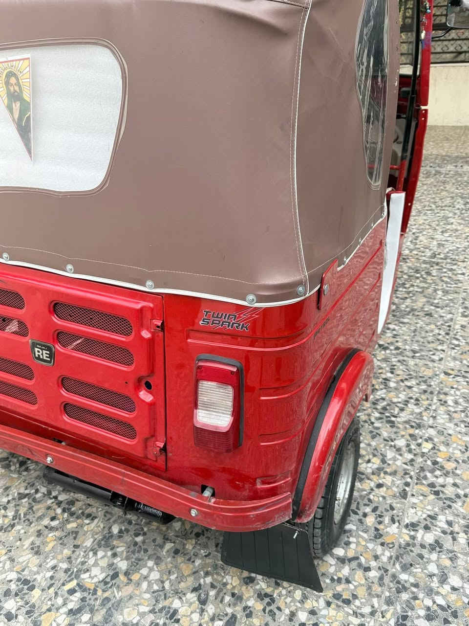 السلام عليكم تكتك للبيع 2020 شهر ١٠ أوراق المصطفئ  أصوليات كشره مكفول نضيف كلش مكينه بجيس العنوان الكماليه شارع المصرف السعر 4900 بلاش ♥️***********
