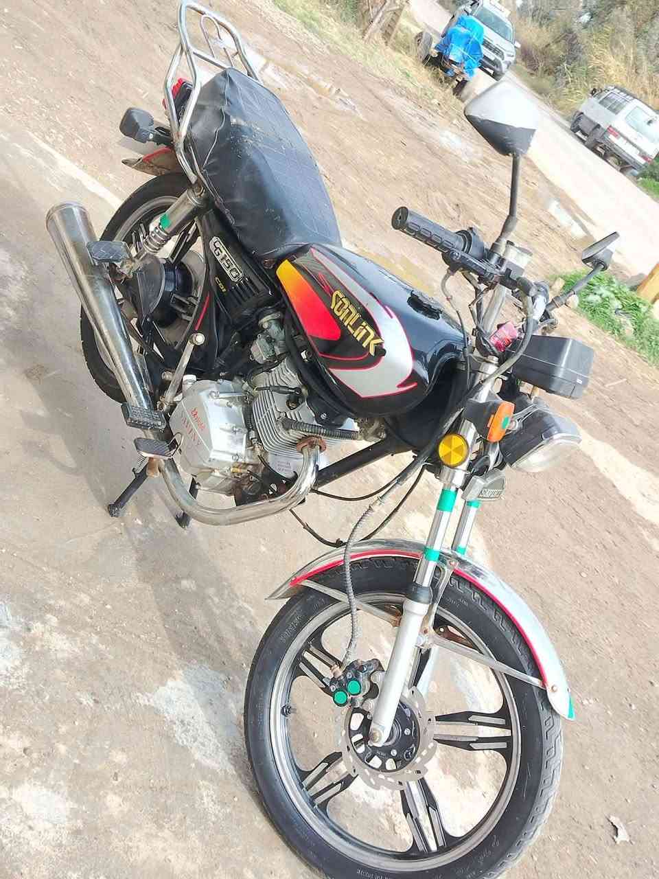 البيع درجة سيفان مال واحد مستعجل سعر 250 تصال عل رقم ***********
