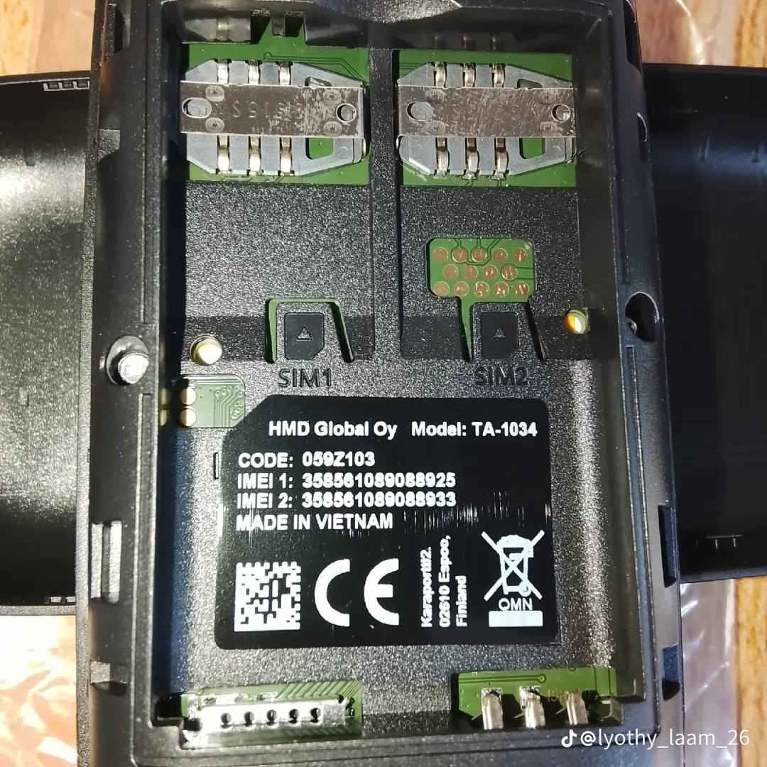 موبايل نوكيا ١٠٥ 4g
دبل سيم كارت
متوفر كميه بسعر ١٥ الف 
للاستفسار
***********
متوفر توصيل لجميع المحافظات
