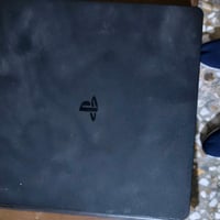 بلي 4 سلم مهكر ما مفتوح ذاكره 1 تيرا جوستك عدد 5 كيبلات كامله العاب بي...