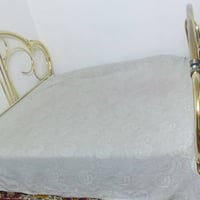 بغداد • سرير • استفسار خاص