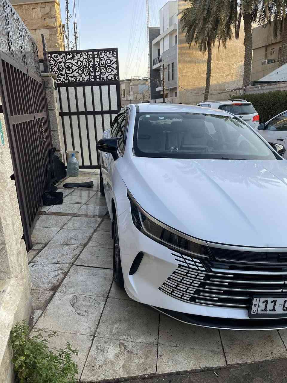 بي وأي دي دستروير للبيع ماشه 14الف الكلي
مديل 2025
بسمي تحويل مباشر
سياره كفاله ماعده رصعه بل بنيد وشخط بدعاميه موضح بل صور 
شاشه قلاب
بلوتوث
حساسات
كامره
كير ماوس
تفويله البانزين يمشي ١٢٠٠كيلو 

مغلف كشناته ولكاعيه جلد
كامل ملحقاته موجوده بصمه وكارت وشاحنه 
سياره اي نقص مابيه كامله للخير 
مكاني كراده للستفسار ***********
