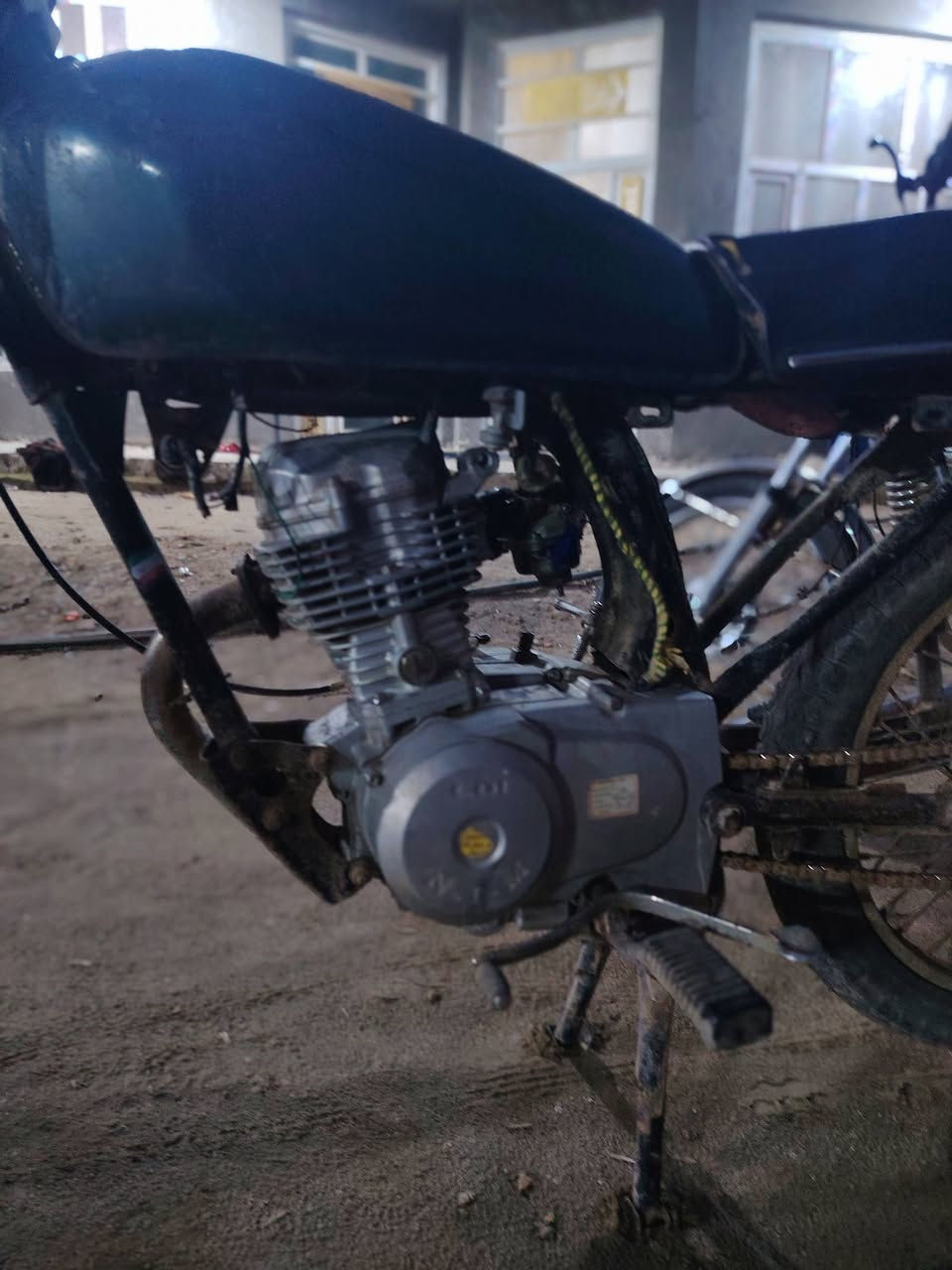 دراجه نامه امتياز للبيع مديل18 كلك رقم شاصي وبليته مكينه خير من الله السعر، .250. وبيه مجال  ***********
***********
