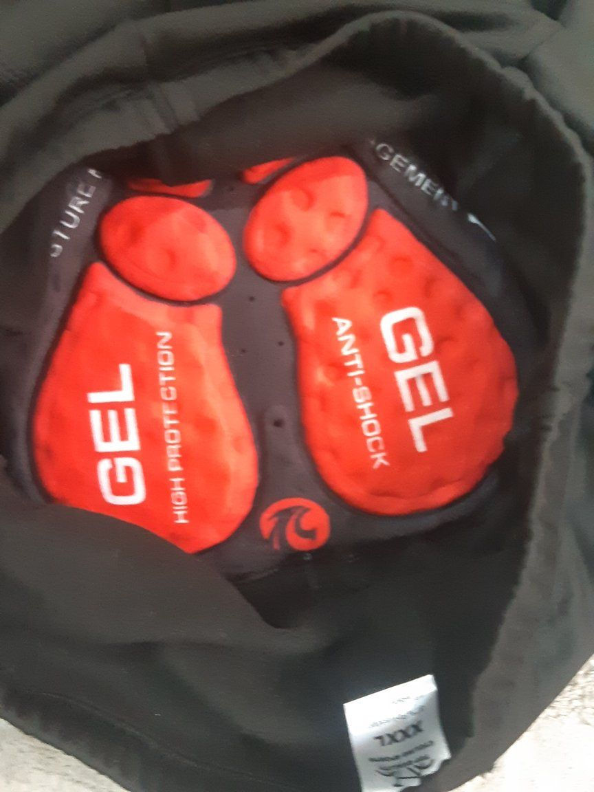 بنطرون ماركة قياس 3XL سعر ١٥ مع التوصيل


**إذا كنت صاحب هذا الإعلان وتريد حذفه لأي سبب، رجاءا أرسل رسالة إلى الدعم الفني**