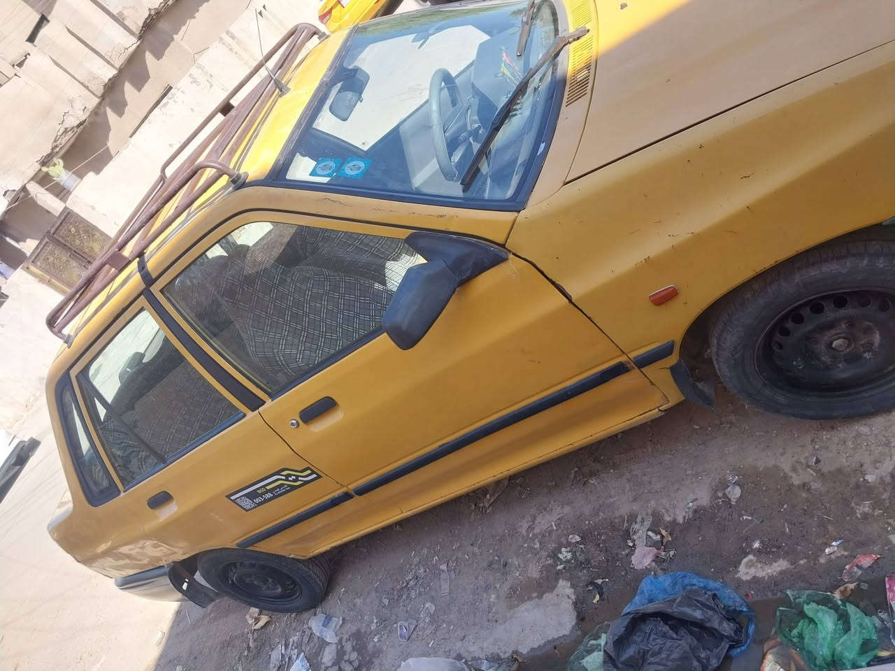 اخوان السياره بيها نقوصات سعرها ٢١ موديل ١١ رقمي *********** رصيد واتساب نفس الرقم محرك مجفت جديد وكرير مابي شي مصفرى هيءا وغرامات
