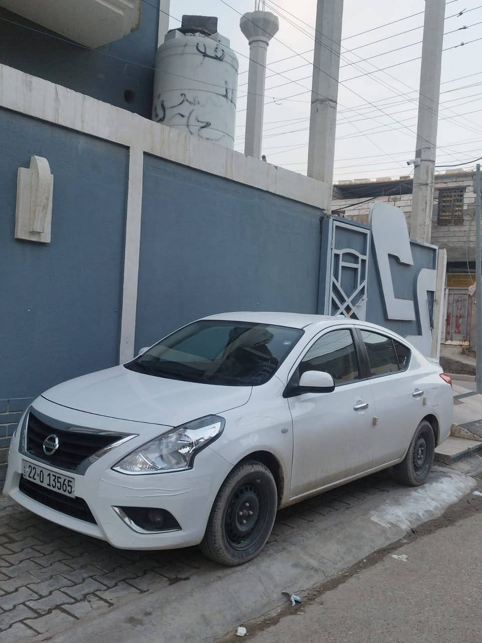 سلام عليكم نيسان سني2024 بليته زركه ماشيه 18الف كفاله عامه مكان السياره بصره 
سعر122وبي مجال 
***********
