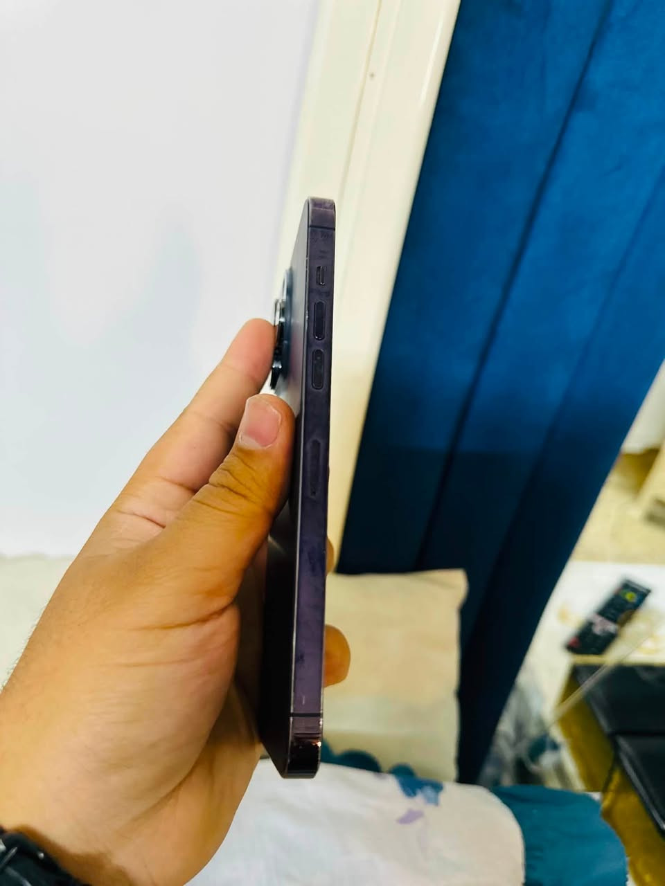 ايفون 14 برو ماكس
ذاكره 256
بطاريه 90
تك سيم
فقط مبدل بطاريه مكتوب اصليه ومبدل ضهر
لون بنفسجي السِعر 725 الف
***********
***********
