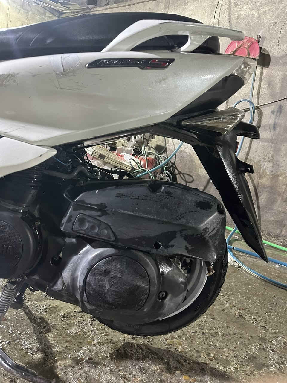 ماجستا اس ماكس 2018 السعر 850 وبيها مجال
مكاني بغداد الكاضميه
المحرك مكفوله صوت ناعم 
اوراق مرور بيها واصل للكمرك
رقم الهاتف ***********
دراجه مكفوله كلشي شغال بيها
