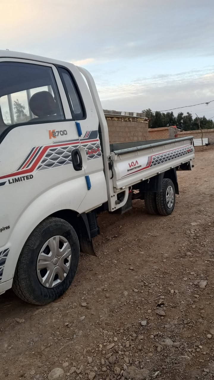 سلام عليكم كيه حمل مديل 2022 مكفواله كفاله عامه تبريد تدفئه خير من الله ماشاد عليهه محجر ماشيه78 الف السعر١٤٣ وبيه مجال الطيبين  مكان واسط رقم واسط نتصال بخدمت الشراي ***********
