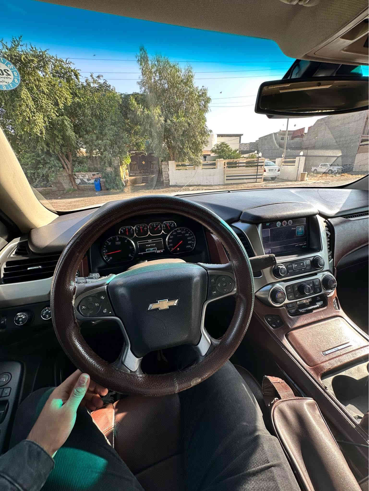 سلام عليكم البيع شفي تاهو مودل 2016 خليجيه وكاله فول مواصفات ltz لون ابيض فول موصفات شاشه قاصه كشنات تبريد تدفئه داخل قيسي وباقي المواصفات معروفه السياره خليجيه بدون حادث شرط بس صار بيها تخريب نضربت بطش وصار بيها صبغ اني ابيع صبغ عام بدون حادث وبدون تعديل السياره شرط الفحص عالسونار تاخذ رقم سليمانيه باسمي تحويل مباشر السعر ٢٧٠ ورقه وبيها مجال  مكاني ديالى خانقين للاستفسار والتواصل *********** موجود واتساب وبخدمتكم المقدادية
