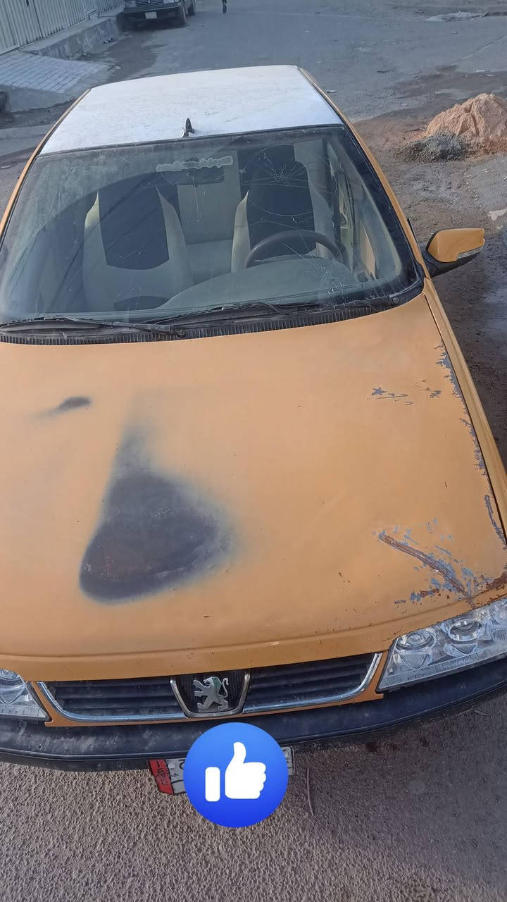 سلام عليكم
السياره ممغسوله ولا ملمعه مليانه تراب وطين 
بيجو الميس مديل 15 
سياره بيه دخان فقط 
مكينه ناعمه 
تبريد وتدفئه فول 
شاير مري سياره حلوه 
مصفره هئيه وغرامات 
سنويه 29 
البيع السعر 29وبيه مجال 
مكاني بغداد البلديات 
شرط العقد المروري
***********
***********
