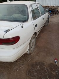 سياره كيه سيفياا مديل95جهازه مكينه وكير عل شرط بيهة بس ضربه بصيطه مالت...