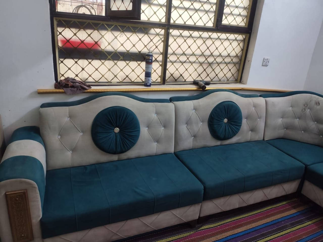 ديوان 10مقاعد سعر 350بغداد


**إذا كنت صاحب هذا الإعلان وتريد حذفه لأي سبب، رجاءا أرسل رسالة إلى الدعم الفني**