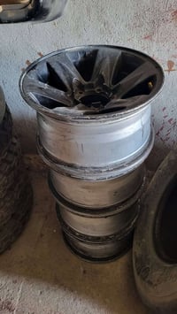 ئه مانه بؤفرؤشتن .٠٧٧٣٠٣٤٠٣٨٦