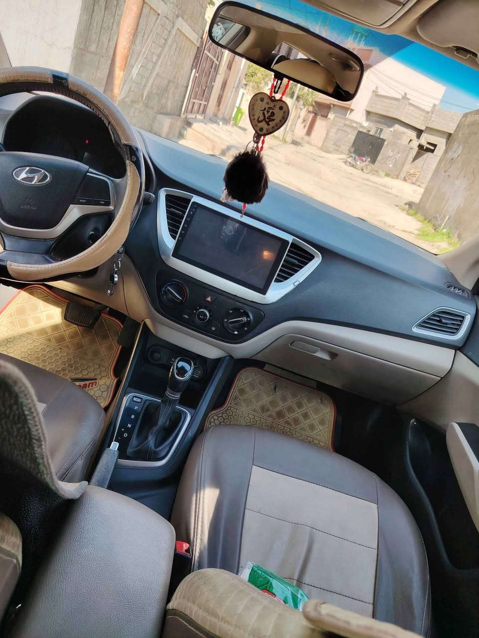 هذا السعر بي مجال مكاني كركوك
حادث السيارة مكلوبة (انقلاب)  بيدي
السيارة ماشية ٧٥ الف السيارة بحاله جيده مناقصها شي رقمها اربيل ديبيس, كركوك


**إذا كنت صاحب هذا الإعلان وتريد حذفه لأي سبب، رجاءا أرسل رسالة إلى الدعم الفني**