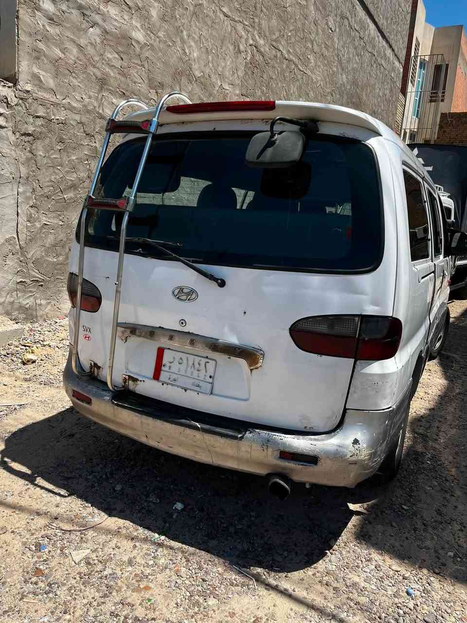 ستاركس ٢٠٠٢ كير محرك شواصي مكفولات خير من الله سيارة نضيفة وباسمي مكاني بغداد حي العامل ب٦٠ بيهة مجال حك الجية ***********
