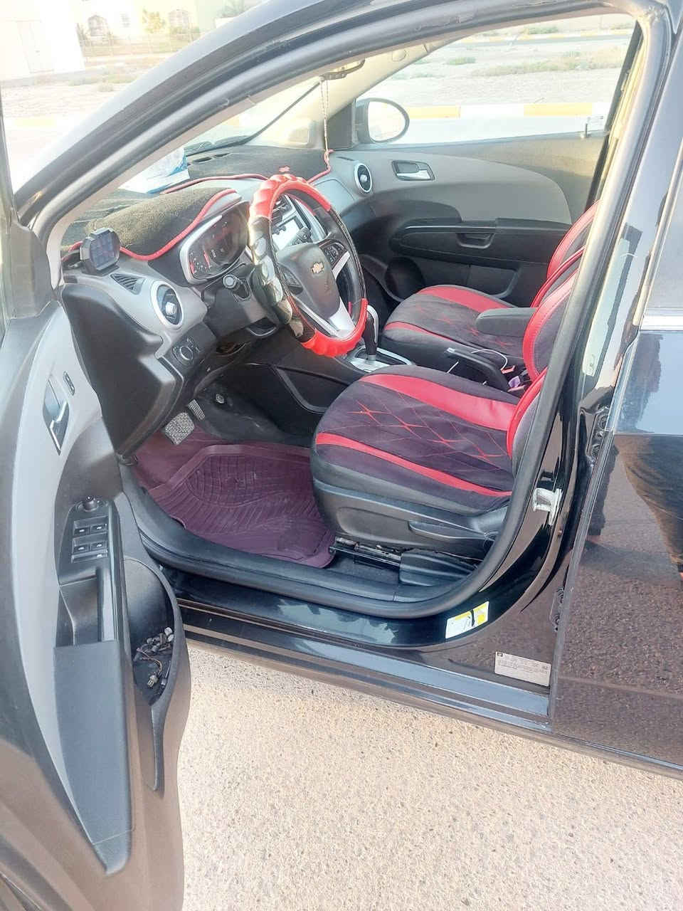 سلام عليكم لبيع سياره بغداد شعب بسمي موديله 2017سعر 65ورقه***********
