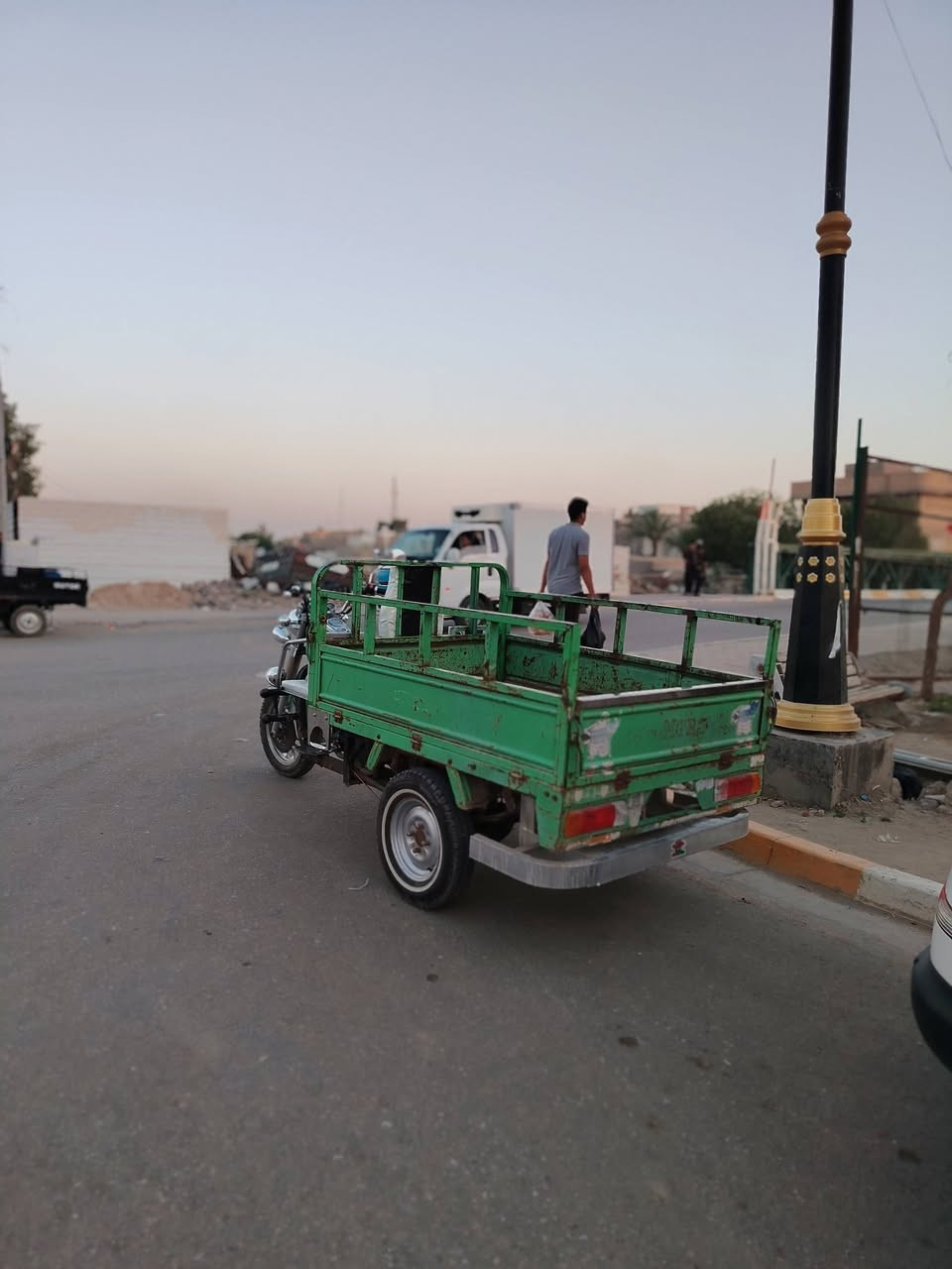 سلام عليكم سوته للبيع تفاحيه موديل 2020 وكيلها الجنابي
ستوته هستوها معمره كامله مكمله مكينه 2025 مقدم جديد وتايرات ودبلات البارحه شادهن اكسن لطش دراجه ما عايزه برغي كبل لشارع شاصيها علا وضع البلاد ما مصبوغ دراجه
لا مغسوله ولا رافعها  ستوته خير من الله الشراي 
يخابرني ما متواجد علا النت العنوان الديوانيه الحمزه الشرقي
رقمي ***********
