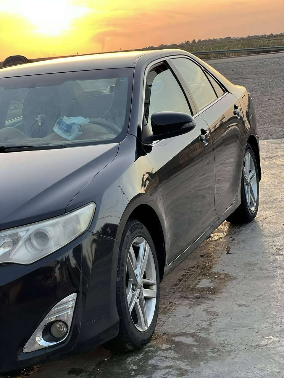 السلام عليكم 
كامري خليجي ٢٠١٥ كلين
مكفوله كفاله عامه
رقم سليمانيه سنويه ل٢٧
رقم دولي
سعرها ١٥٥ بيهاا مجال
مكان ديالى ***********
