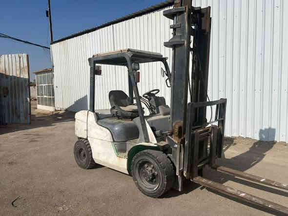 رافعه للبيع 3 ونص طن سعر 95 ورقه رافعه شغاله موديل 
*********** //2007
