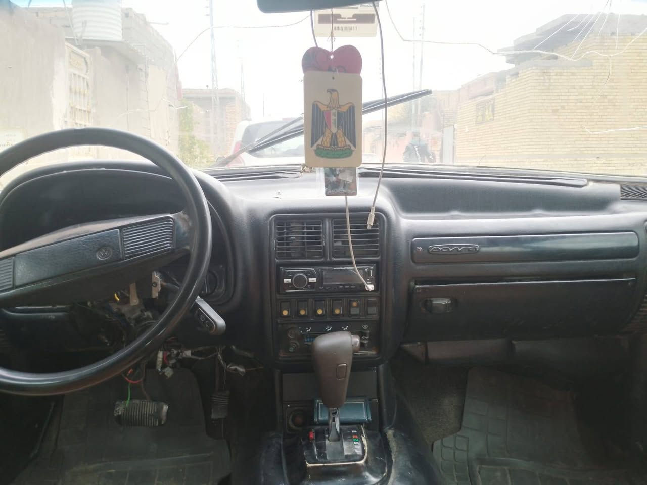 سلام عليكم سياره فولكه البيع جاهزه سعر 25وبيها مجال واتساب ***********
