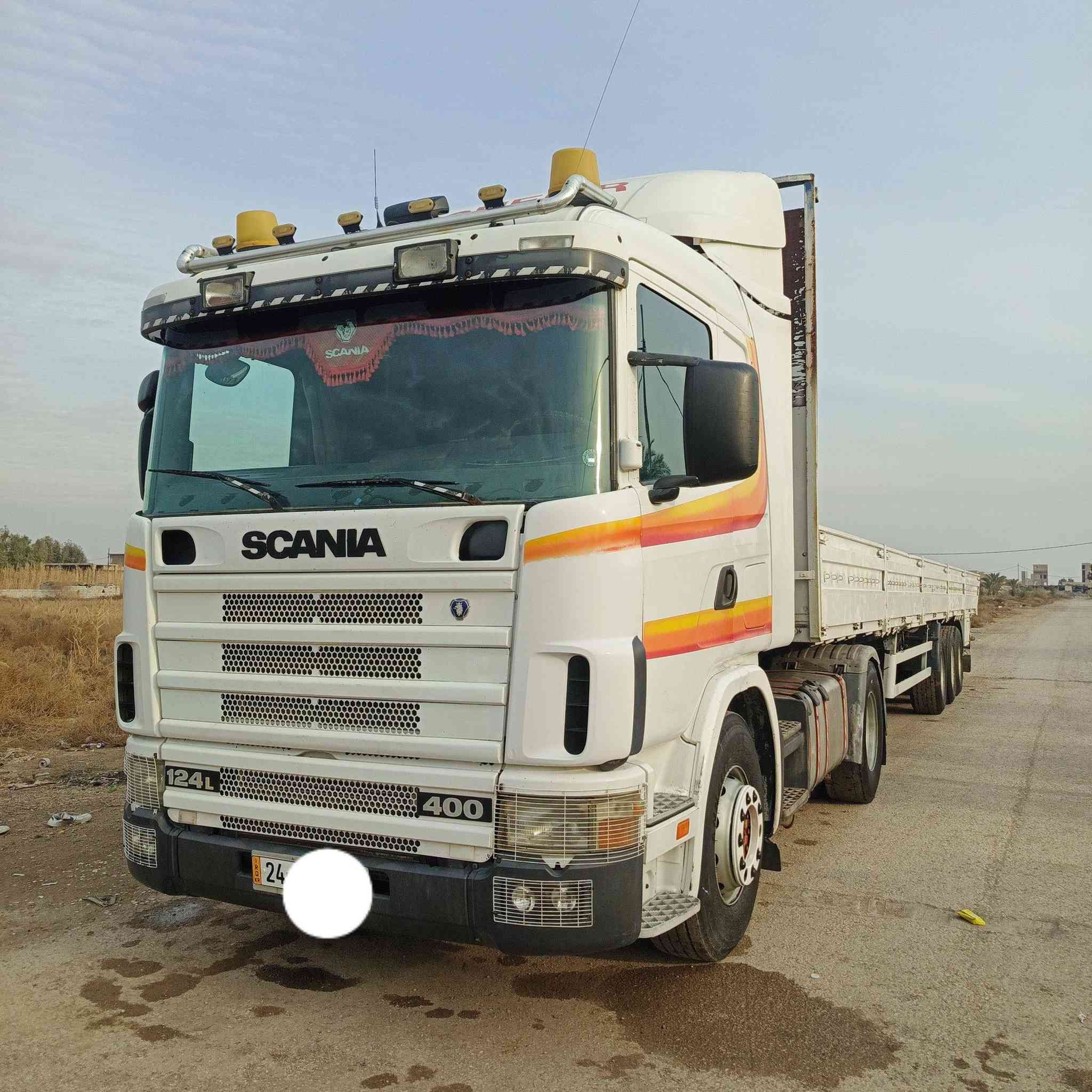 سلام عليكم سكانيا للبيع موديل 97 سياره وضع شركه مكينه بم ونوزل كير 3-3 رتايدر تتدفئه وتبريد بالكشنات تدفئه دبل مناميه سياره تحويل ثاني يوم بسمي الرأس تخم تاير عربانه نص عمر تايرات مكان واسط الصويره /السياره موجوده بمعرض الصويره المركزي 
***********/***********
