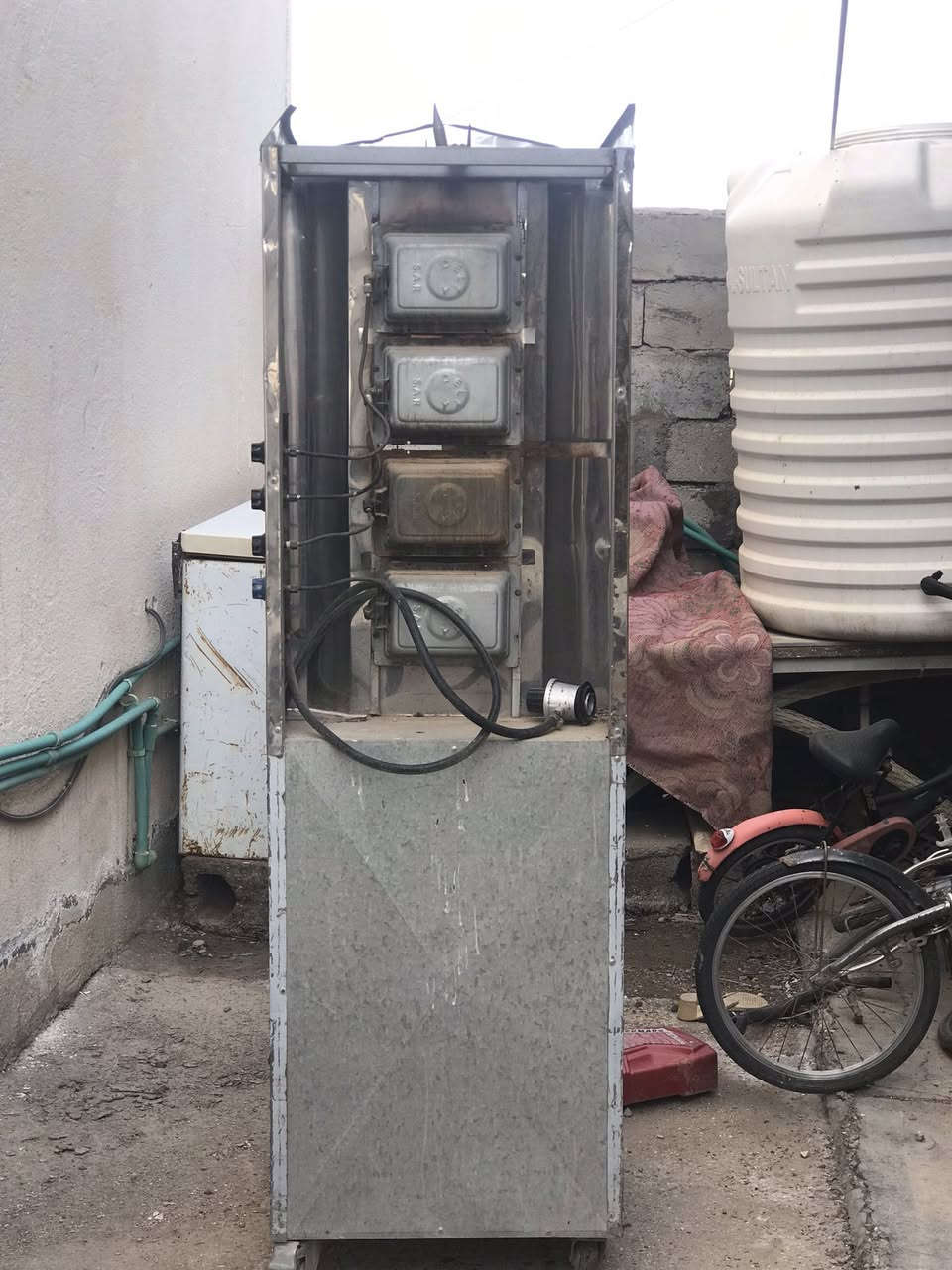 شوايه كص للبيع كامله السعر 185وبيه مجال لستفسار مراسله الصفحه


**إذا كنت صاحب هذا الإعلان وتريد حذفه لأي سبب، رجاءا أرسل رسالة إلى الدعم الفني**