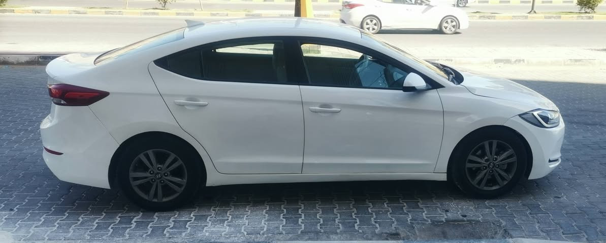 النتره مديل ١٧ وراد أمريكي
محرك 2000 دوش

كير مكينه تبريد حداديه خير من الله

رقم اربيل

السياره بيها ٤ قطع صبغ والجاملغ الخلفي صوب السايق بيه ضربه 

حادثها بأمريكا فقط البنيد

السعر ((95)) وبيها مجال جماعة الجوه ال 90 اعبر المنشور

المكان النجف

***********
