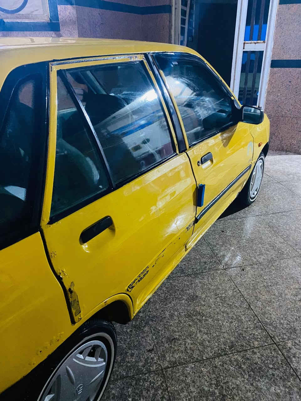 سايبا موديل 2011 لون اصفر   جاهزه كير و مكينه جديدات سياره حلوه  شواصي مابيهن خياس... الكشر ما ملعوب بي ع وضع البلاد ـ لا ضربه لا حادث  الحمد لله فقط طخات  رقم بابل مميز دولي مصفره غرامات وهيئه وتحويل ثاني يوم .....
السعر 23 وبيها مجال بسيط مكان السياره كربلاء 
***********
