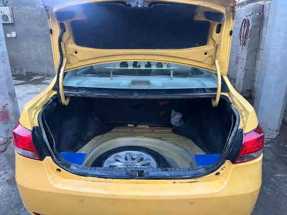 بي واي دي مديل 15 ج ثري بغداد السعر 55 العنوان بغداد مدينه الصدر بيها فقط بارد باب سايق جاهزة ما عدا يراد الها كونترول 55 وبيها مجال للطيبين هذا رقمي ***********
