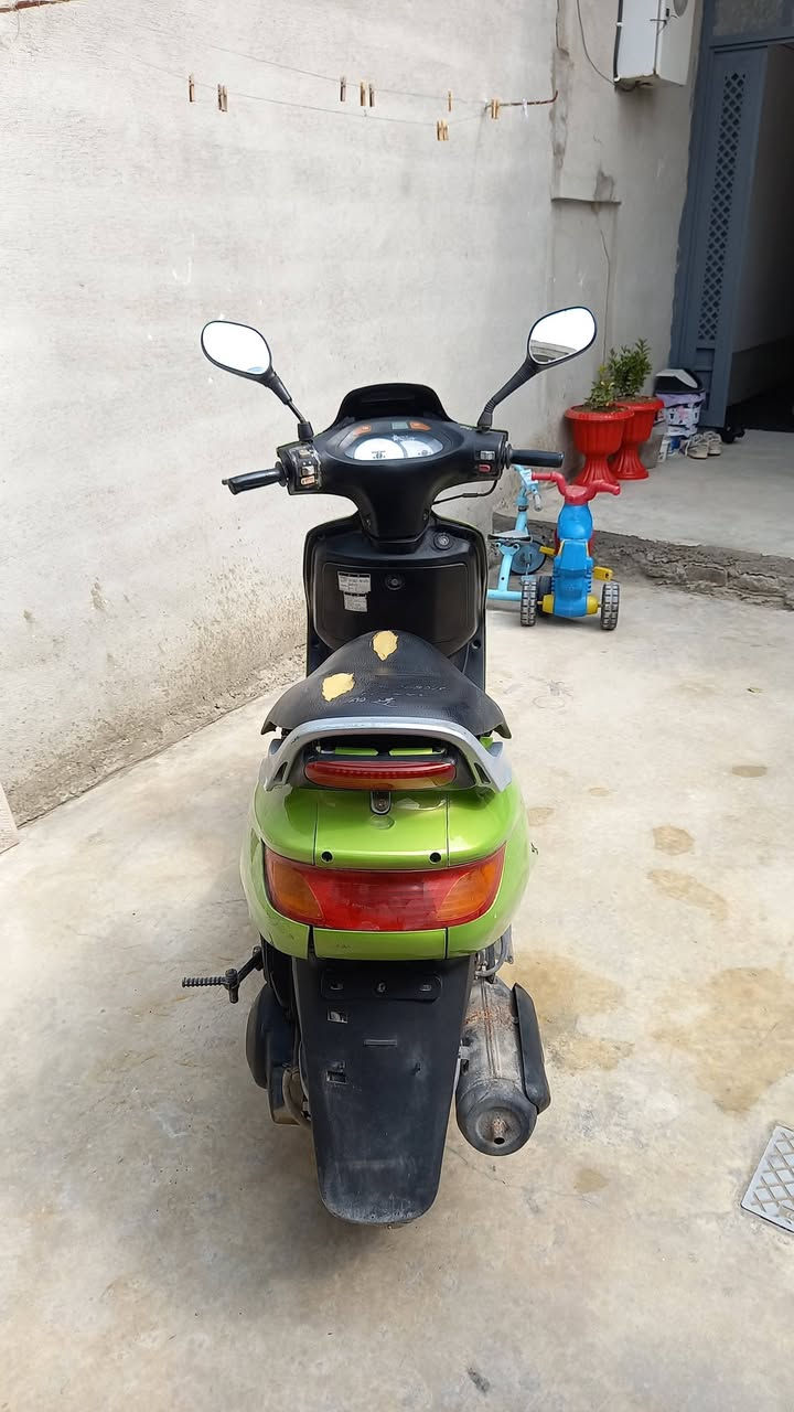 فراشة للبيع اتصال على الرقم ***********
