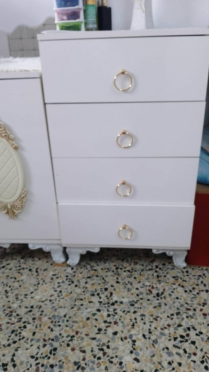 للبيع غرفه تركيه
النظافه واضحه
السعر ٥٥٠
موصل منطقه اجديده


**إذا كنت صاحب هذا الإعلان وتريد حذفه لأي سبب، رجاءا أرسل رسالة إلى الدعم الفني**