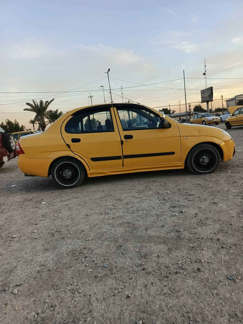 طيبة 2016 محرك وكير لوك جديد جاهزة للشغل كبل للشارع ومصفرة هيئة وغرامات وسنوية جديدة ورقم إنكليزي جديد حالياً موجودة في بغداد والسعر 41ورقةومن يرغب بالشراء الاتصال على ***********  أو  ***********  وبالخدمة
