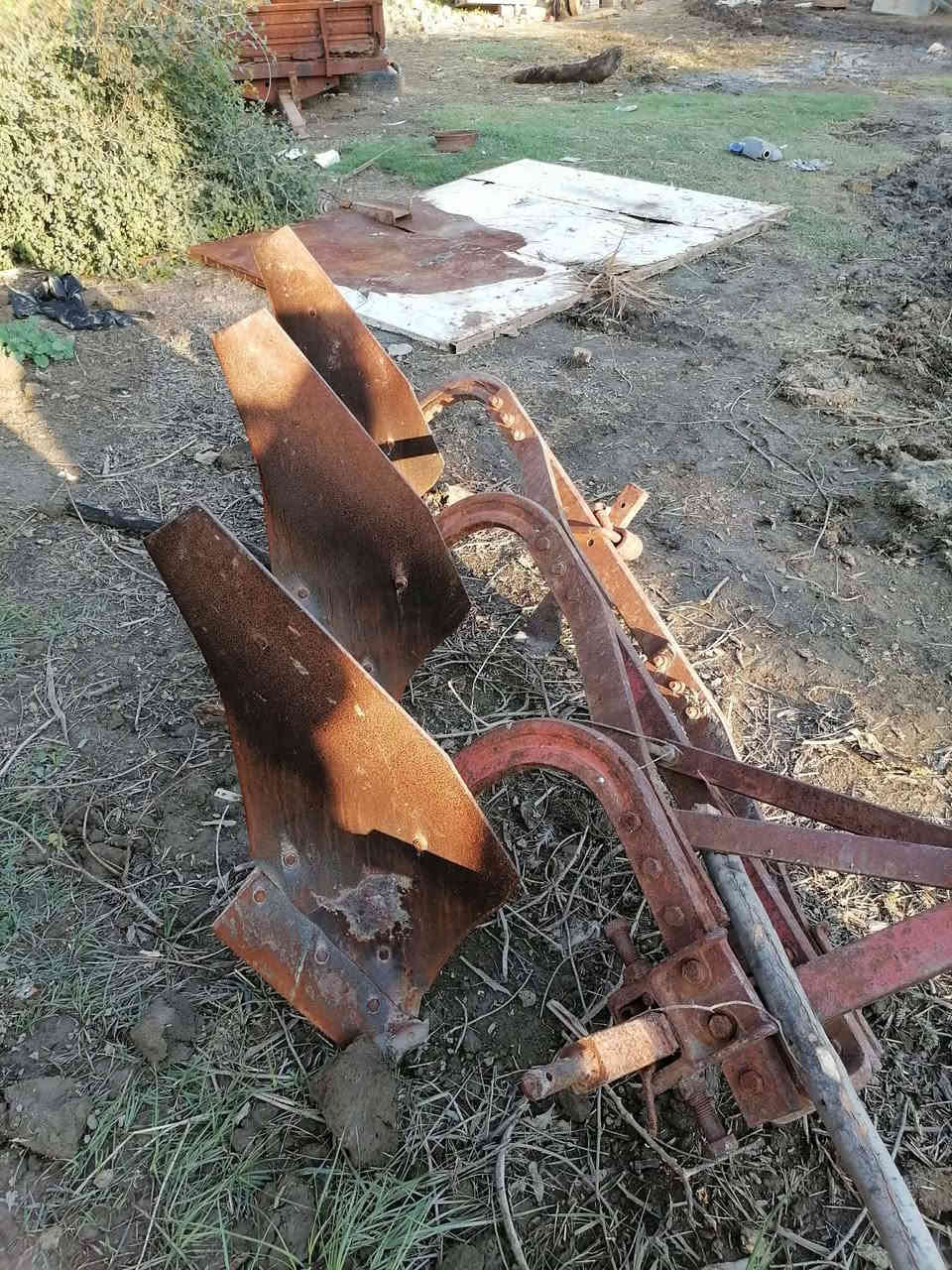 سلام عليكم مكينه عنتر البيع مكفوله مكينه وكير تخم تايرات جديد شوف العين المكينه كلك مكان ذي قار الشطره السعر 3500‏‪معه فدان/ ‏‪***********
