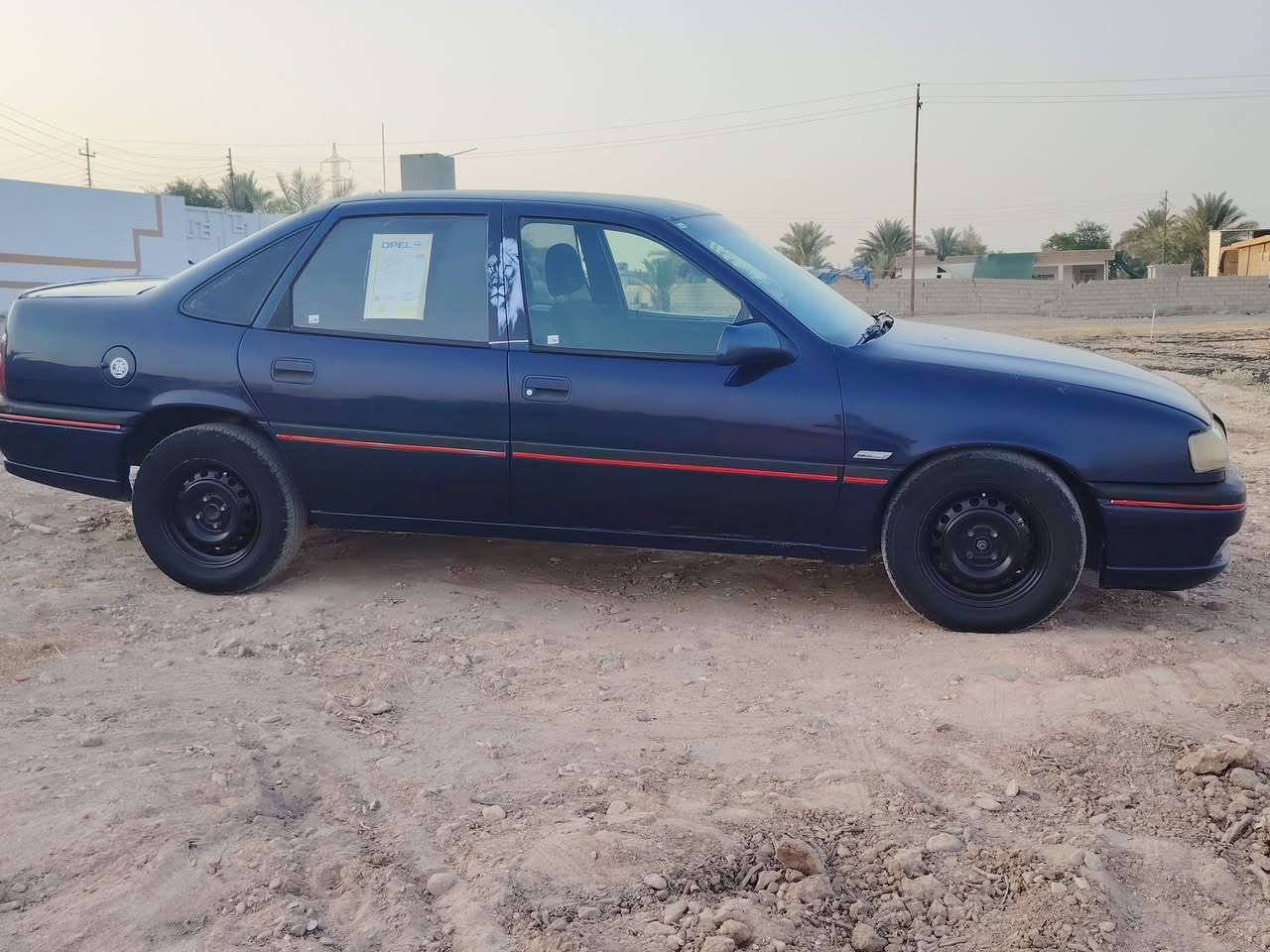 اوبل فكترا موديل ٩٣  محرك ٢٠ قبق اسود  صبغ عام أثر جراد لا ضربة ولا دعمة قطرة خياس مابيهة داخل كلش حلو تخم بطانة نظيف مع تخم كشانة جام كهرباء
السعر 55 +والسوك كلشي بي للاستفسار
***********
