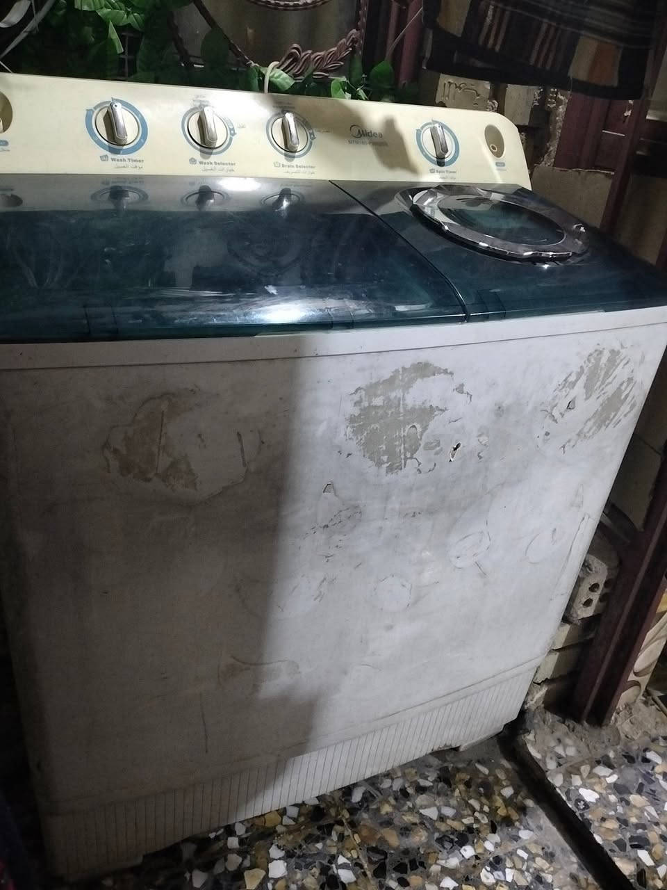 غساله نضيفه عالفحص تاخذ 13 كيلو السعر 70 وبيهه مجال


**إذا كنت صاحب هذا الإعلان وتريد حذفه لأي سبب، رجاءا أرسل رسالة إلى الدعم الفني**