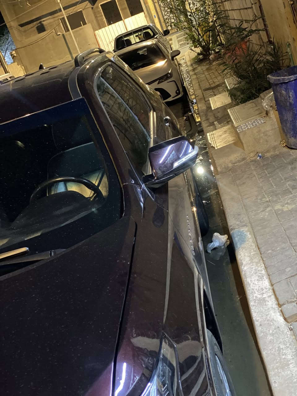 ترافيرس 23السياره فول مواصفات بريمير عدا الفتحه سته سلندر 7راكب فصل بيه جاملغ امامي وخلفي من جهه السايق اللون عنابي مكان السياره بصره القبله للتواصل عبر الرقم ***********السعر 252ورقه وبيه مجال حك الجيه
